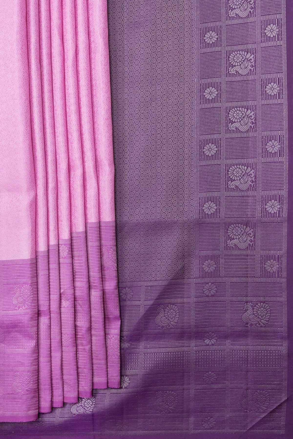 Pleats and pallu of Pink Dual Tone Soft Silk Saree with Zari Brocade on the body and Zari Border. 