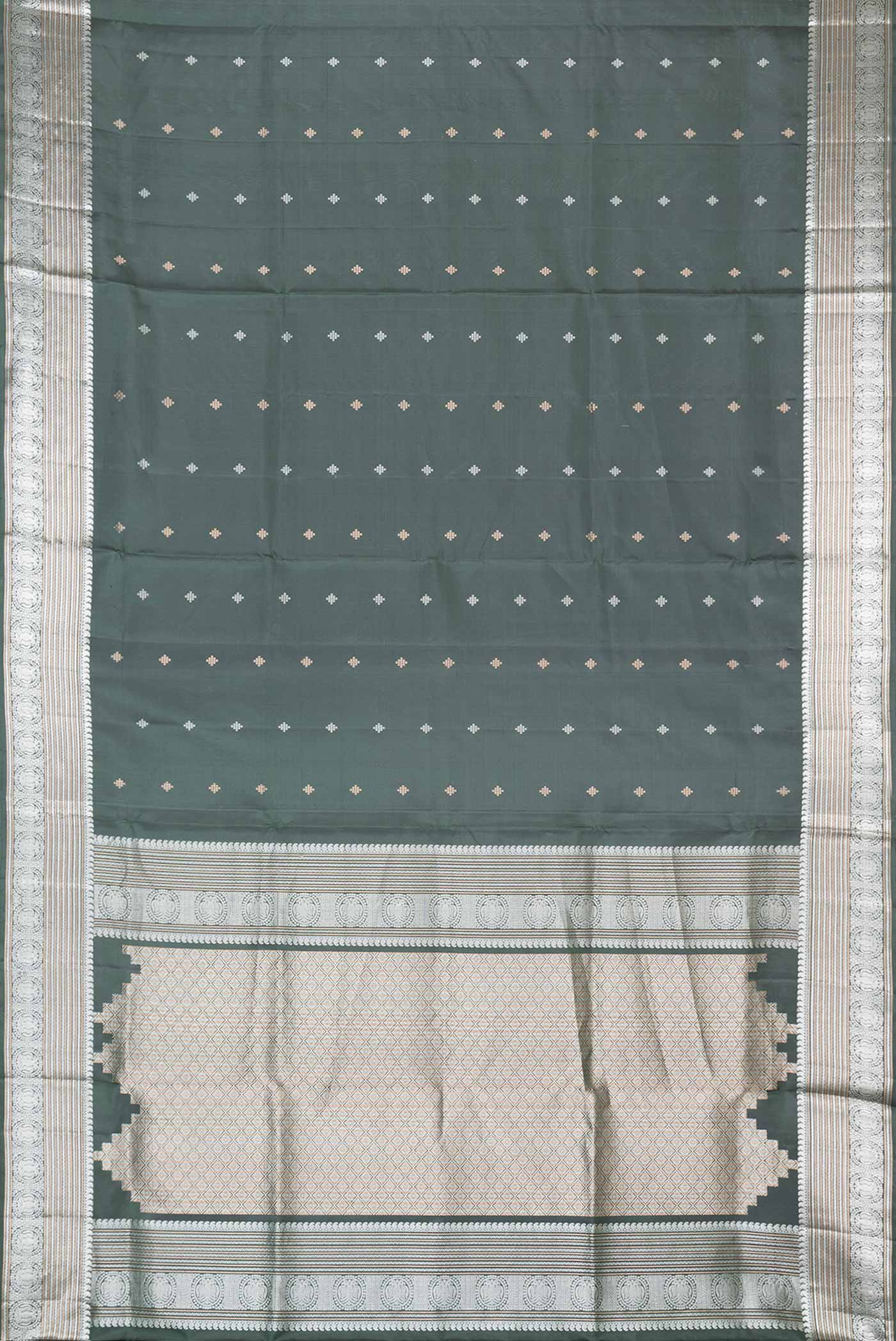 pallu body