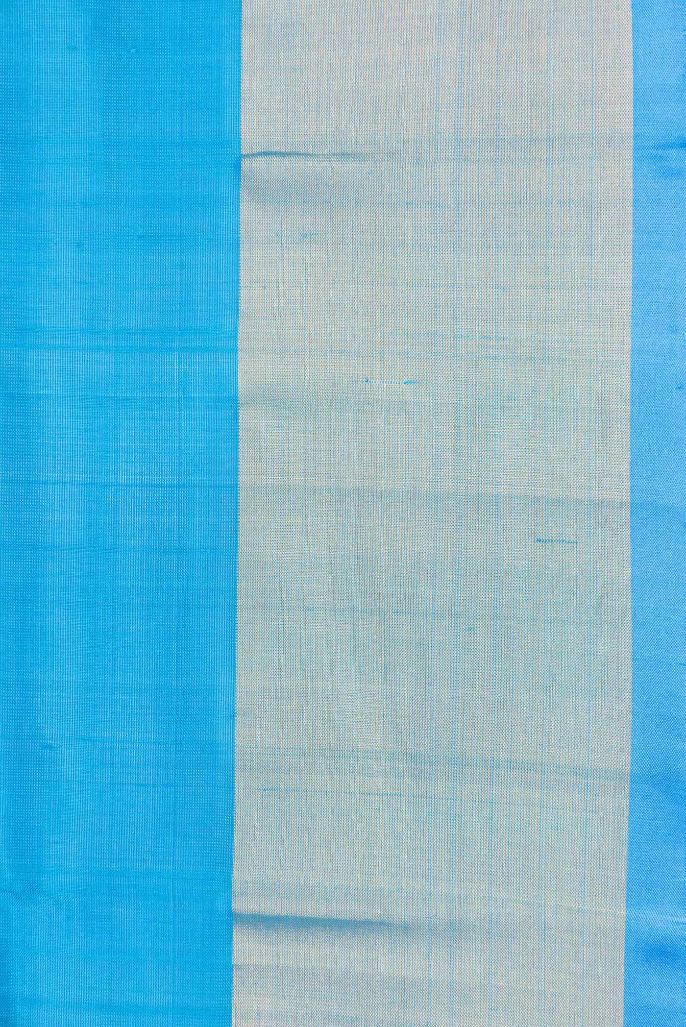 Border image of Green with Blue Color Uppada Silk Saree with Zari And Thread Butta on the body and Zari Border