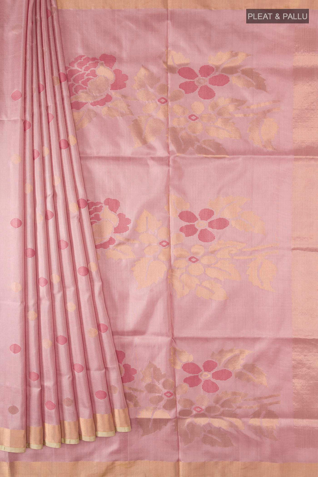 pleats pallu