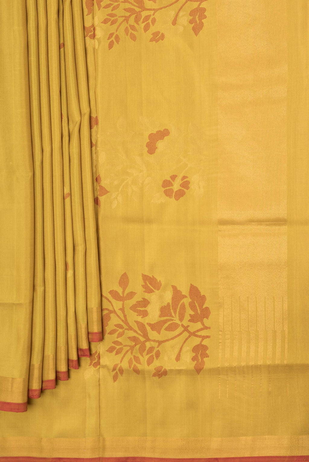 pleats pallu