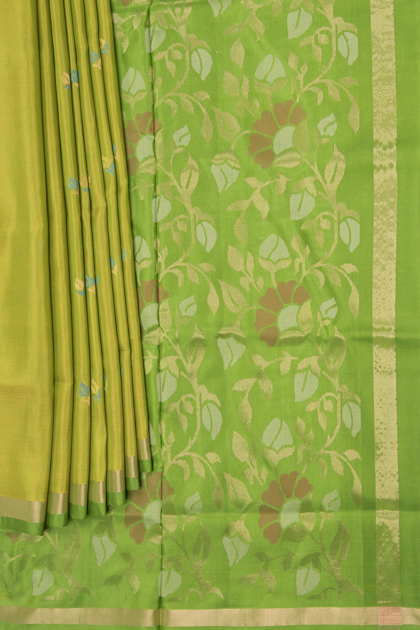 pleats pallu