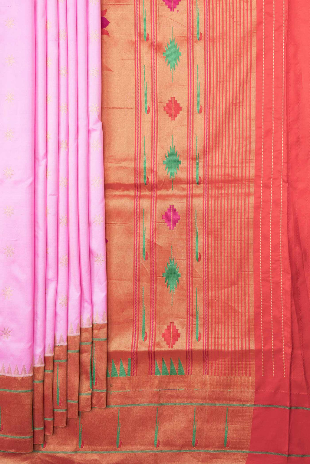 Pleats and pallu of Pink Dual Tone Paithani Silk Saree with Zari Butta on the body and Paithani Border