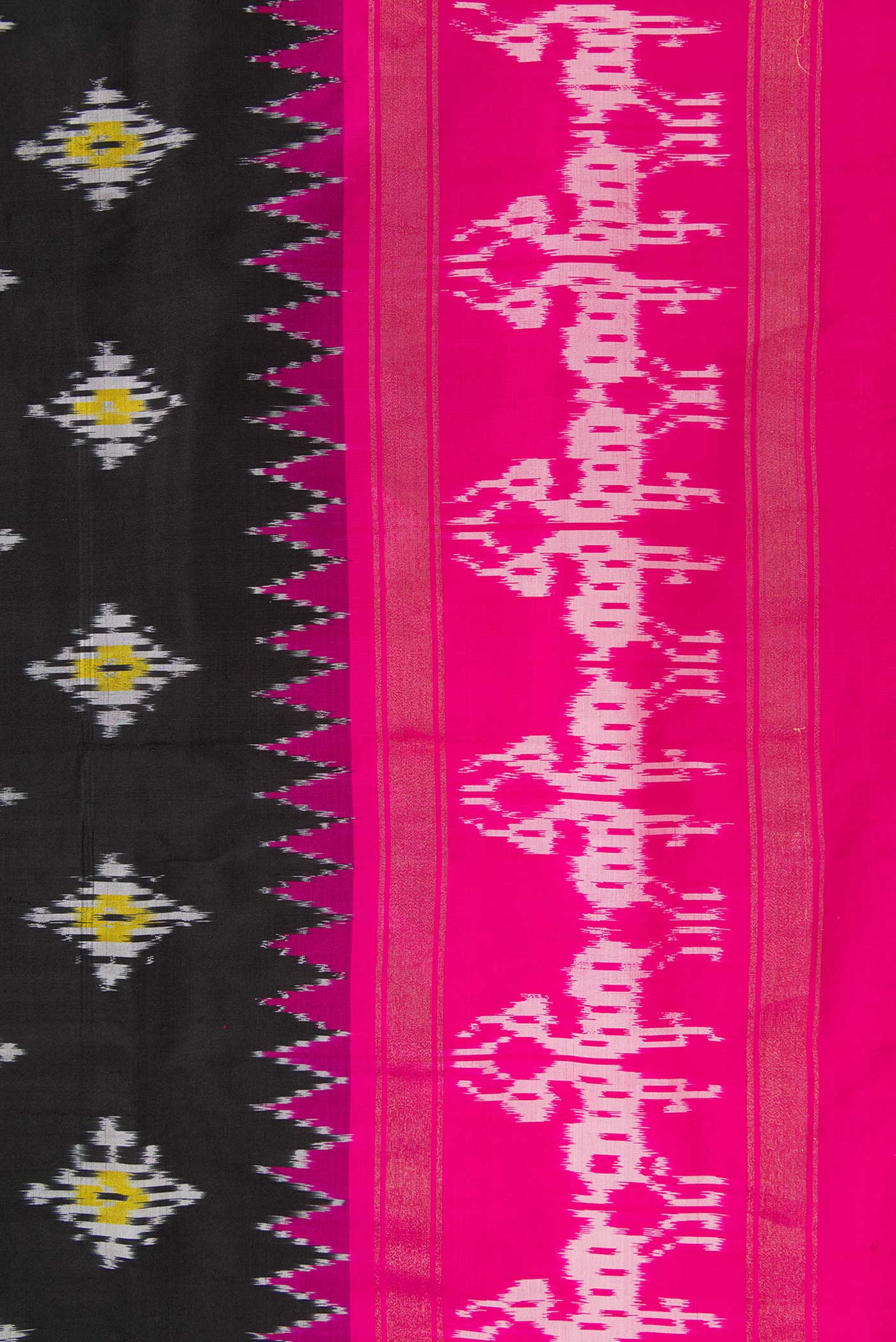 Border image of Black Dual Tone Double Ikat Saree with Ikat Print on the body and Ikat Border. 