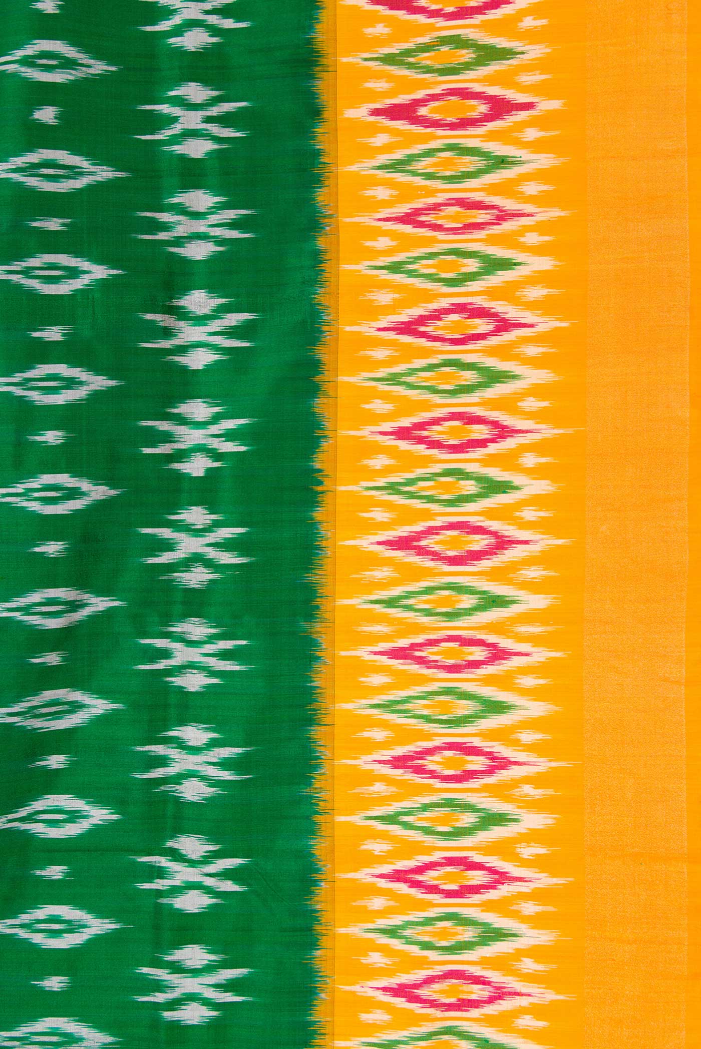 Border image of Green Dual Tone Double Ikat Saree with Ikat Print on the body and Ikat Border. 