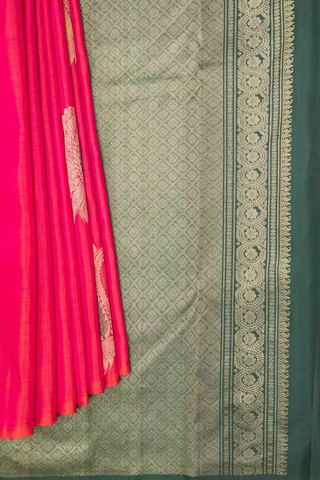 pleats pallu