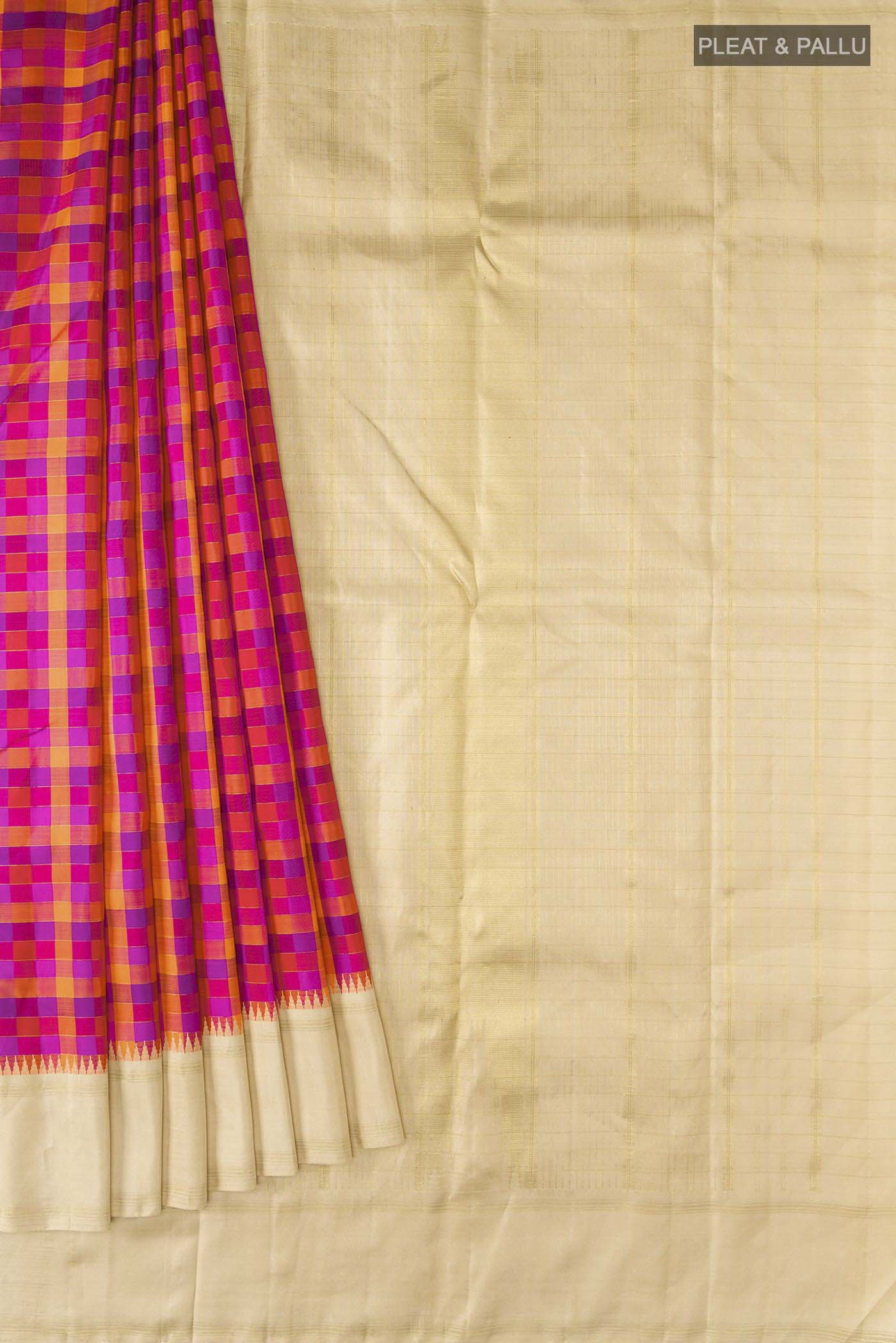 pleats pallu