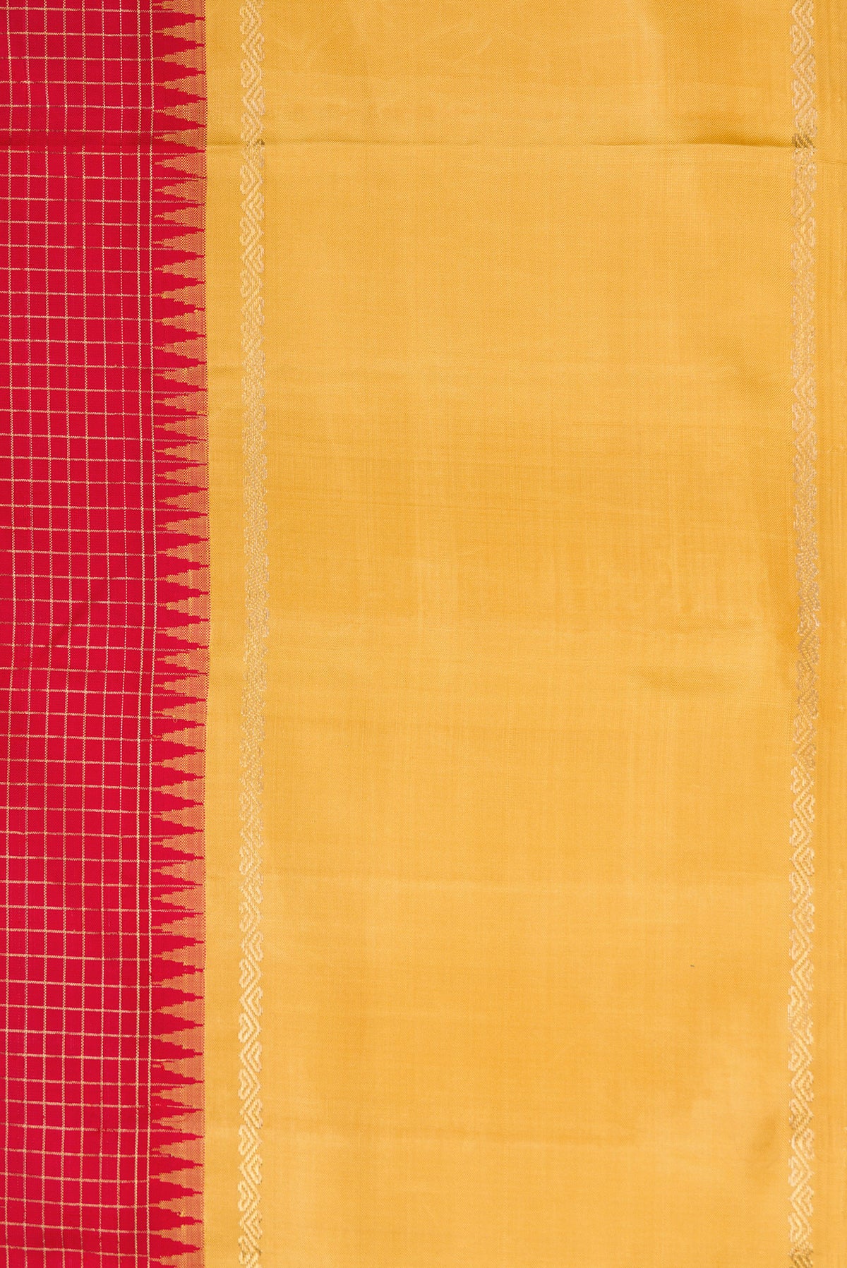 Border image of Pure Silk Pure Zari Red Dual Tone Kanchipuram Saree with Stripes on the body and Zari Border. 
