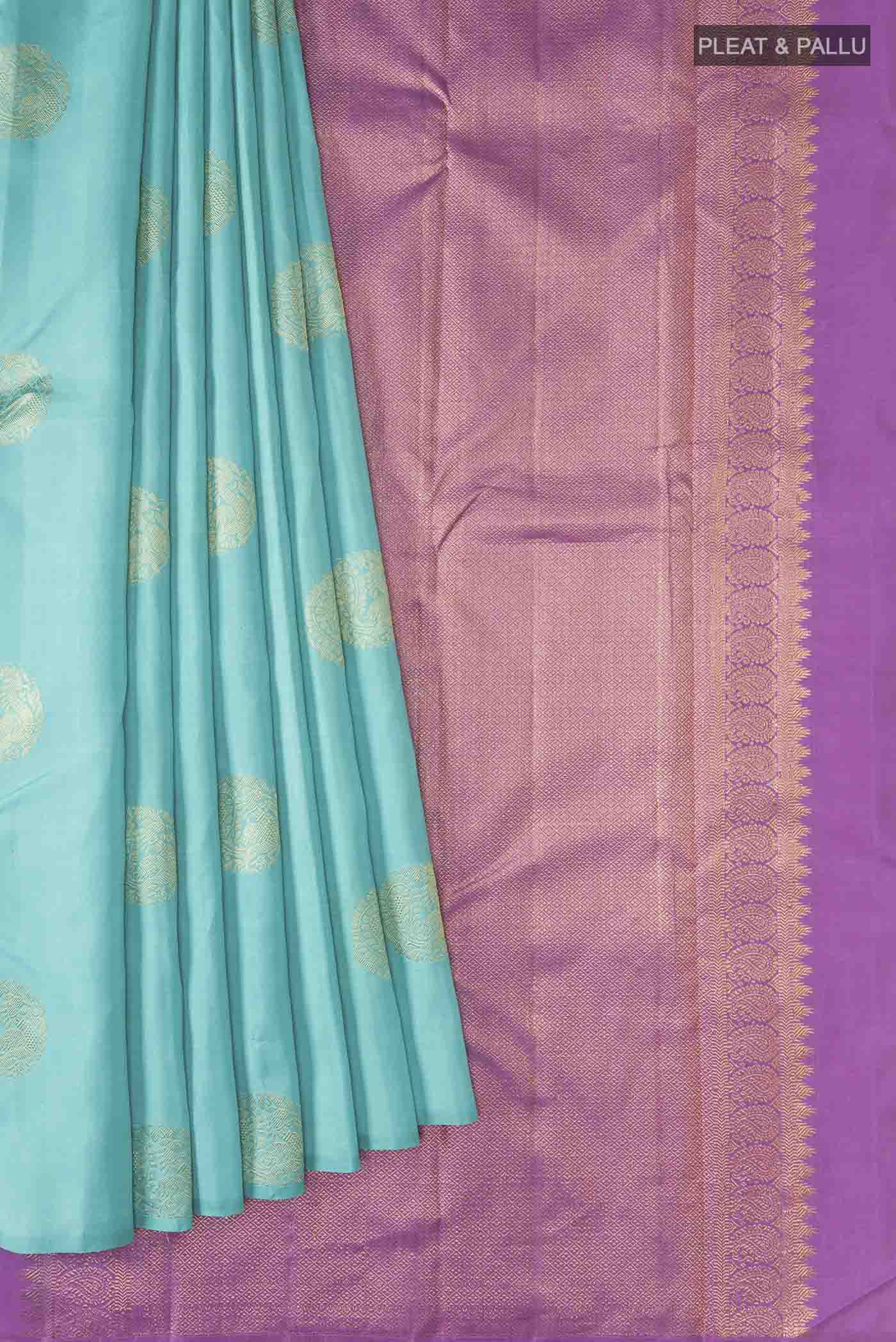pleats pallu