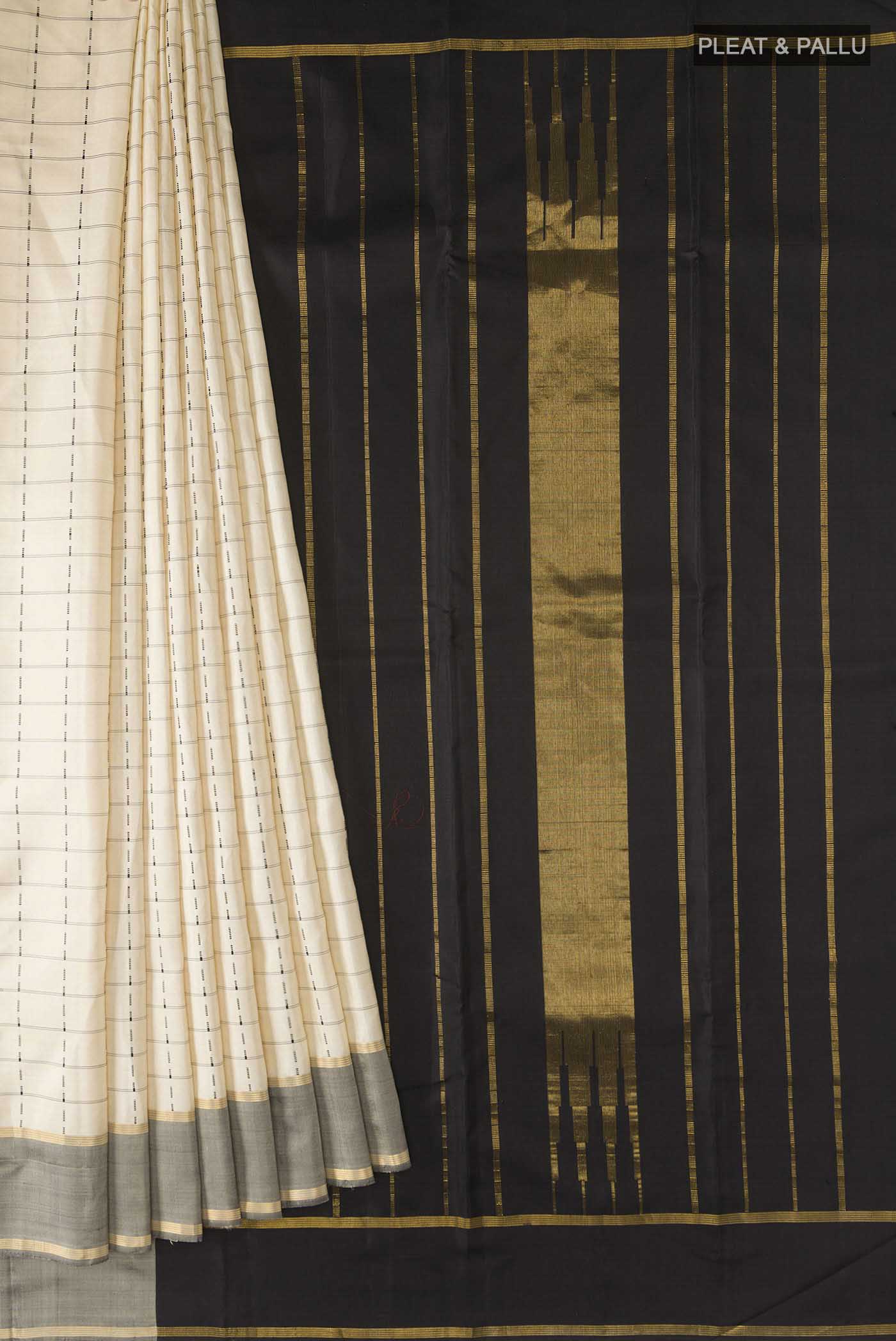 pleats pallu