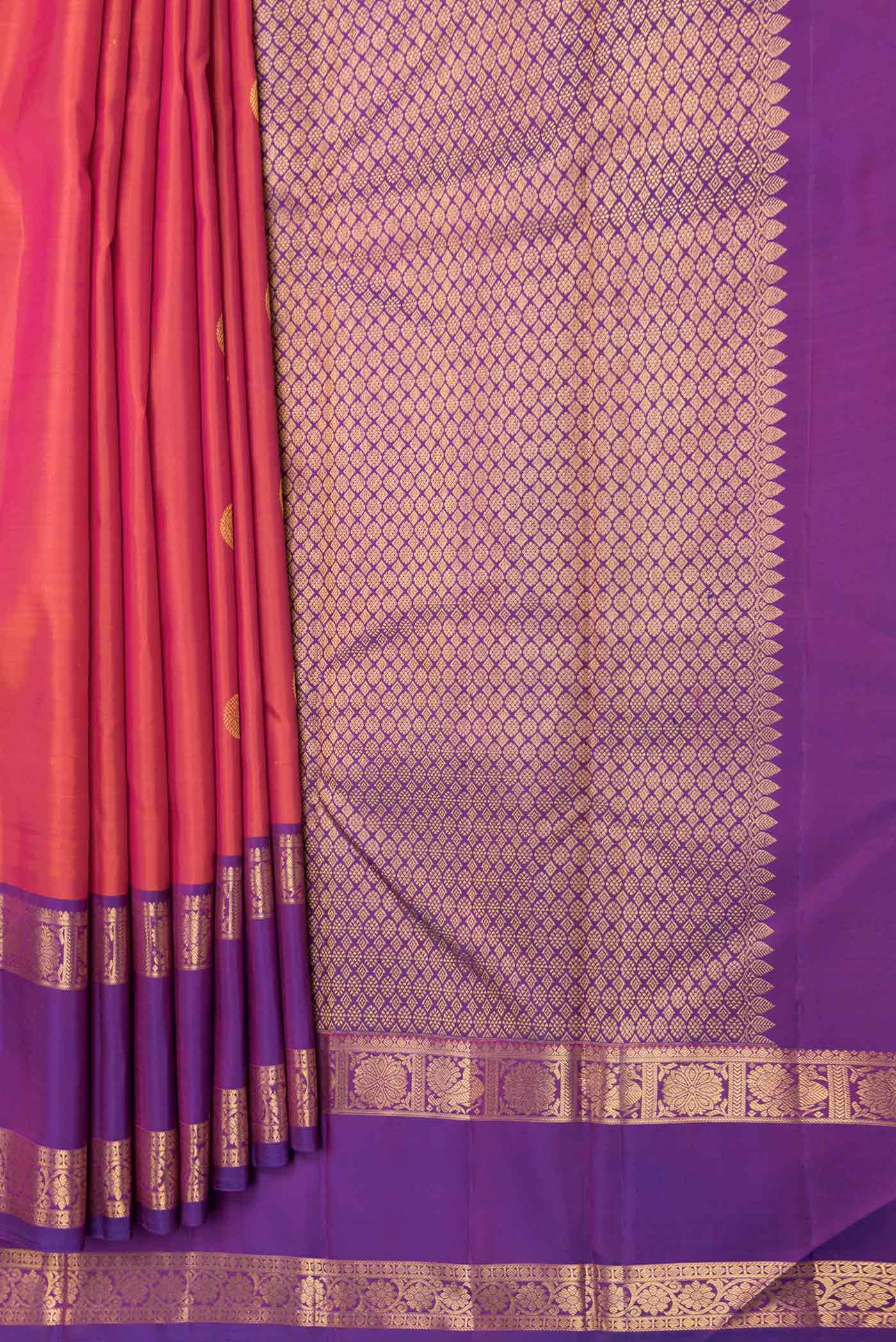 pleats pallu