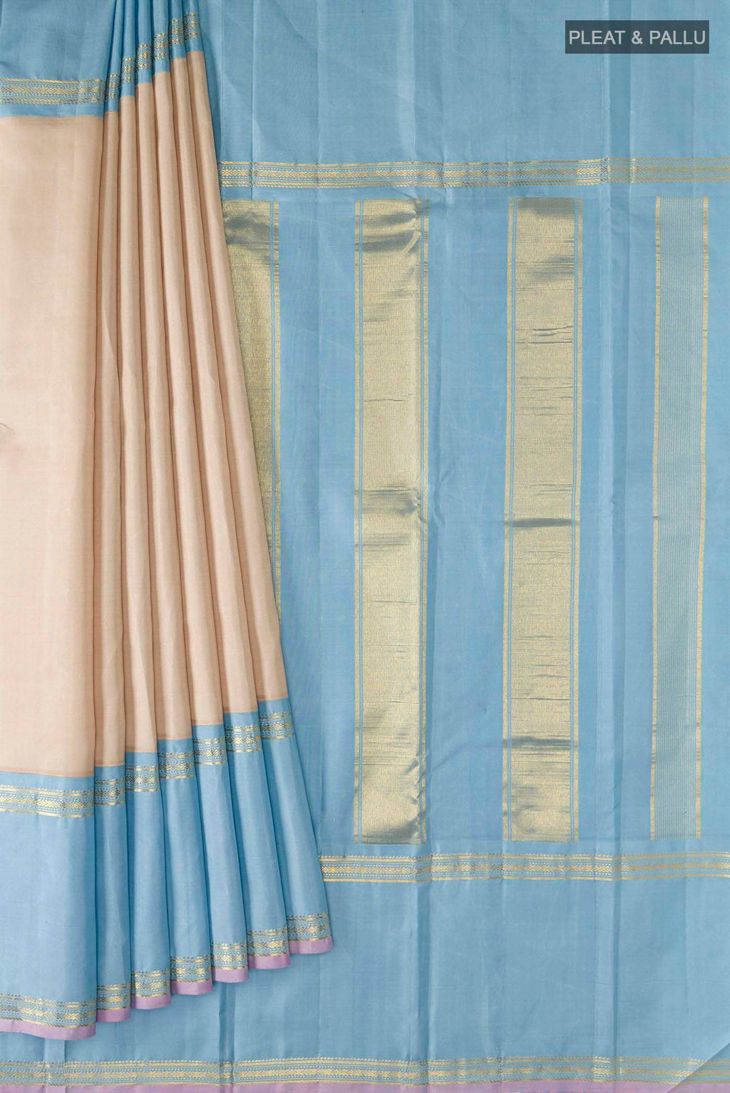 pleats pallu