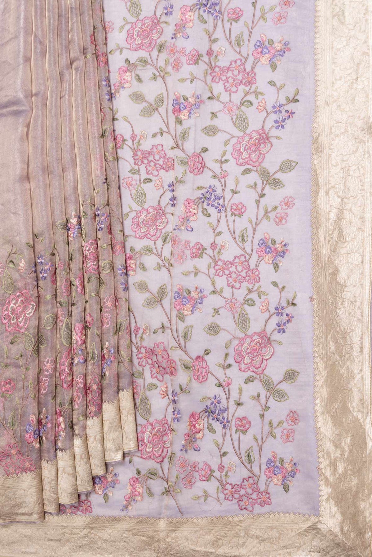 Pleats and pallu of Lavender Dual Tone Organza Silk Saree with Embroidery on the body and Zari Border