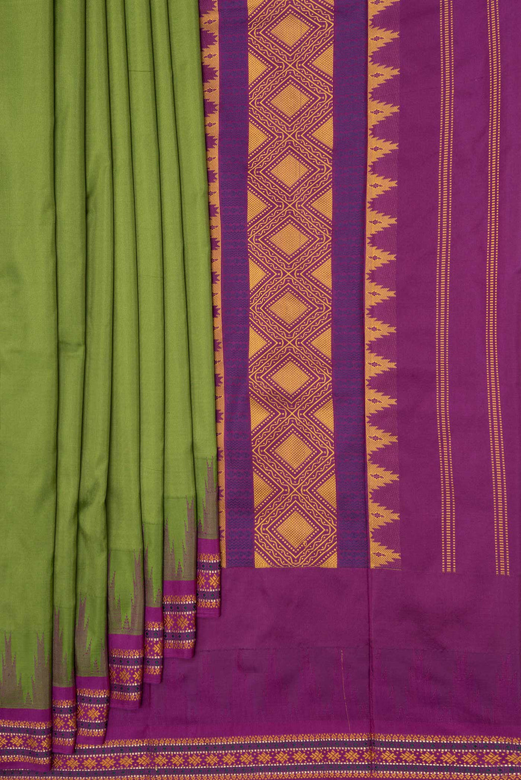 pleats pallu