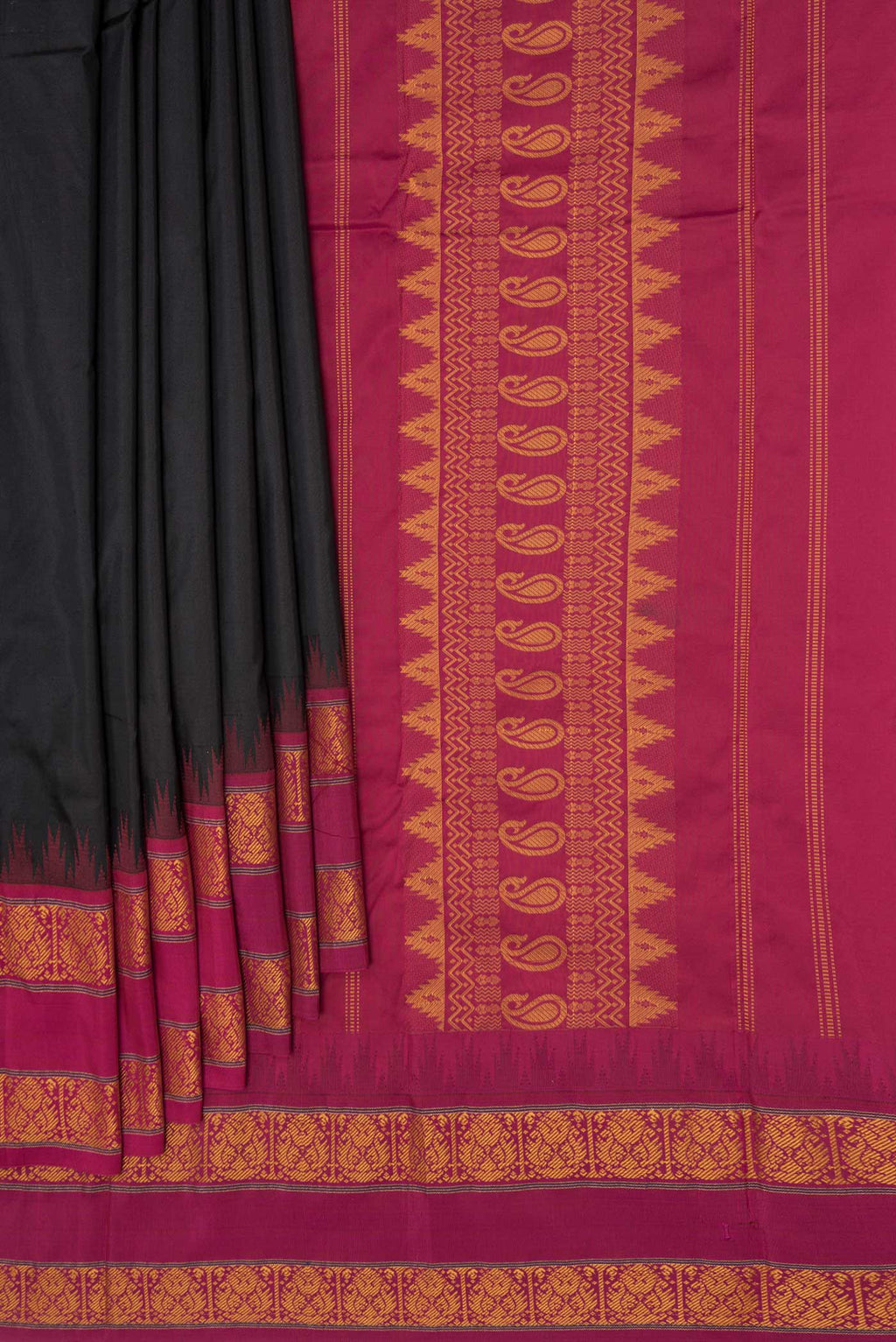 pleats pallu