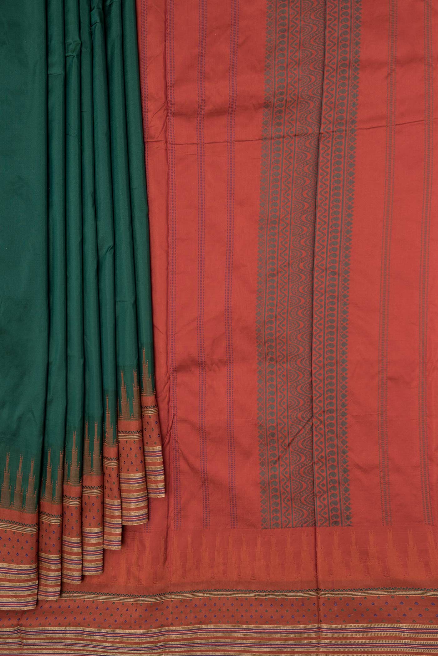 pleats pallu