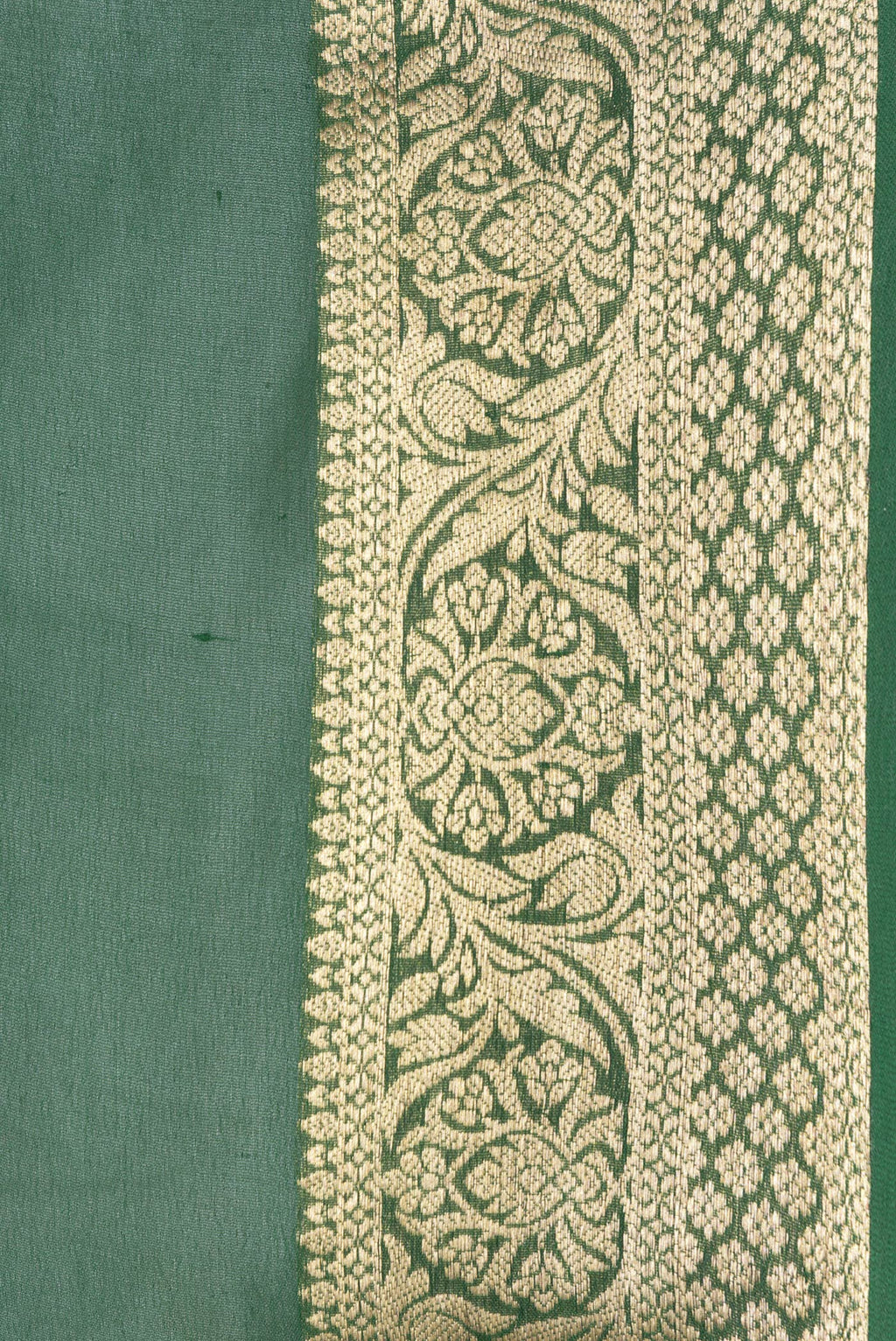 Border image of Bottle Green Dual Tone Mysore Georgette Saree with Plain Body and Zari Border. 