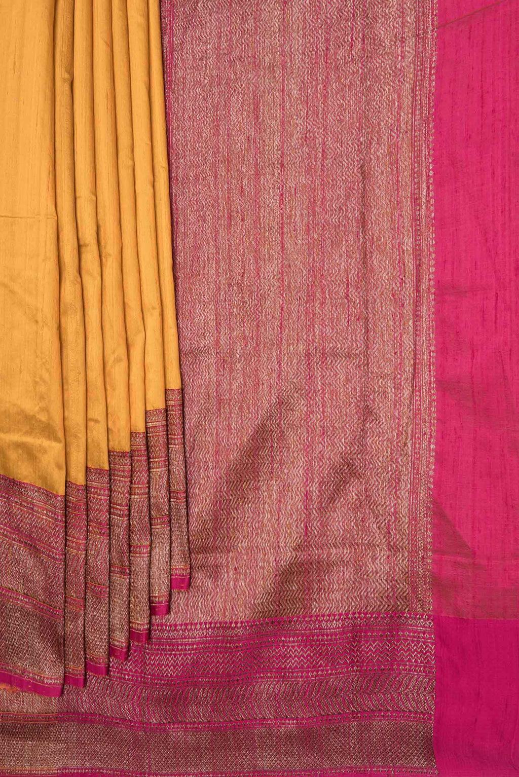 pleats pallu