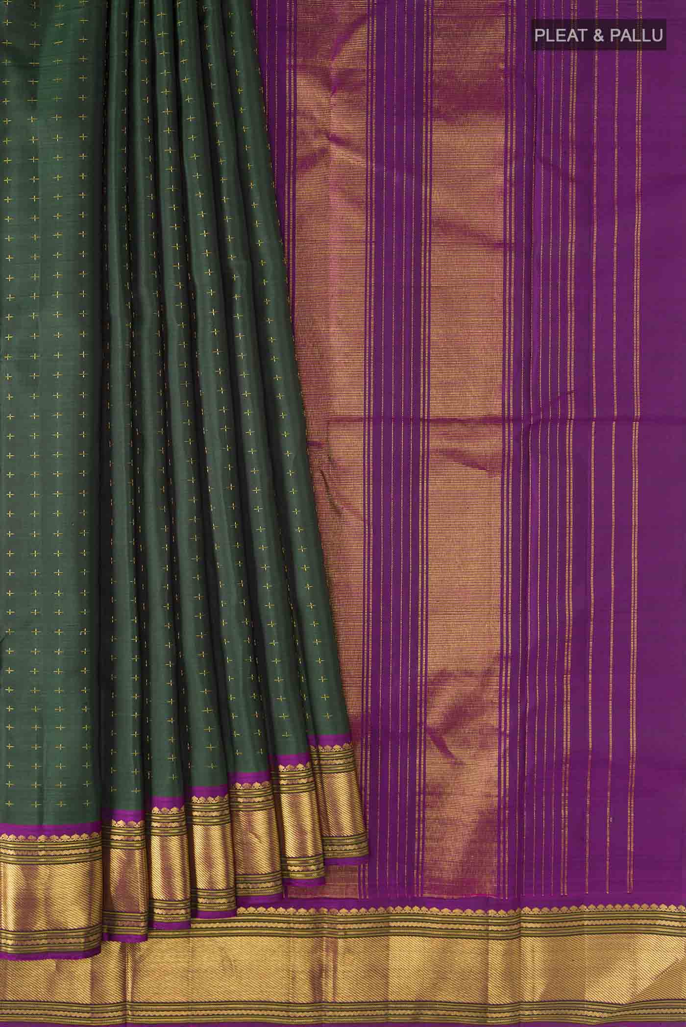 pleats pallu