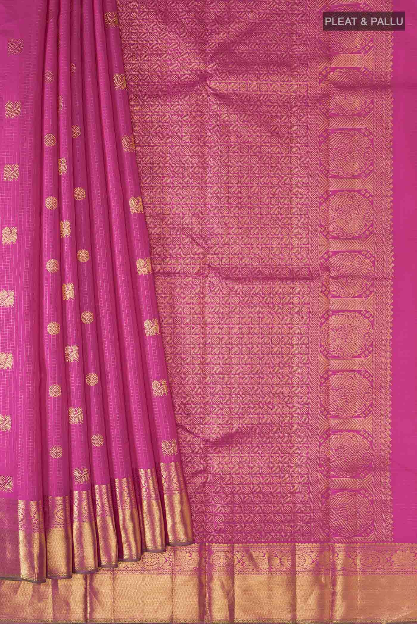 pleats pallu