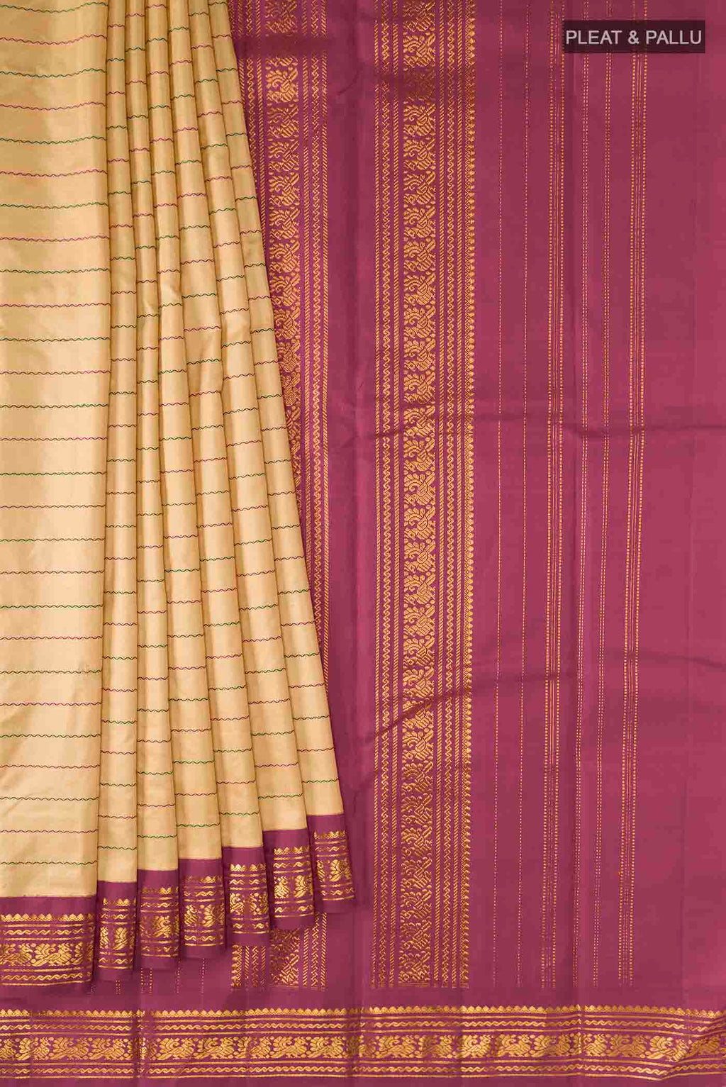 pleats pallu