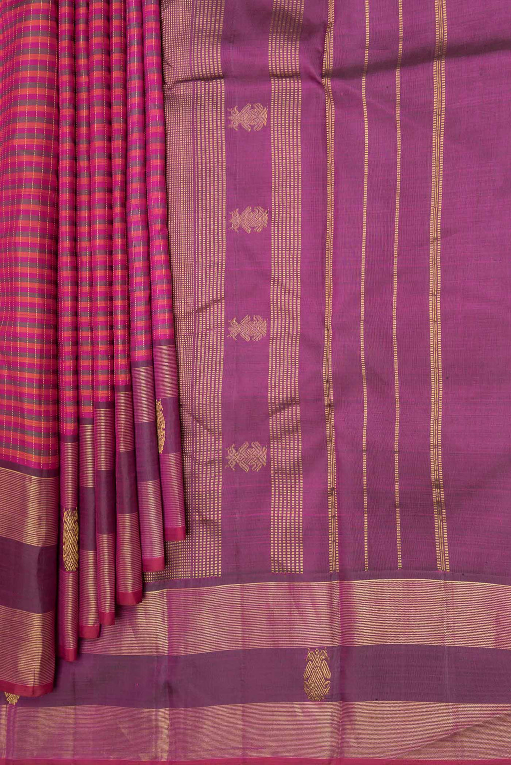 pleats pallu