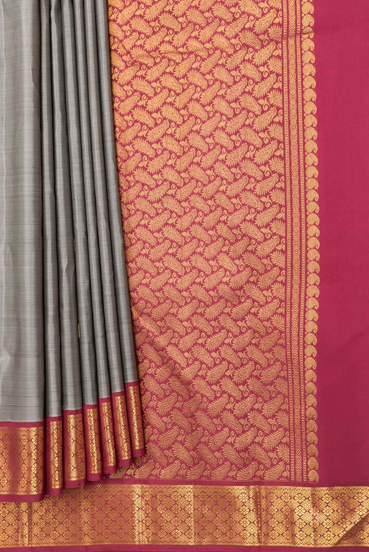 Pleats and pallu of Grey Dual Tone Kanchipuram Saree with Zari Butta on the body and Zari Border
