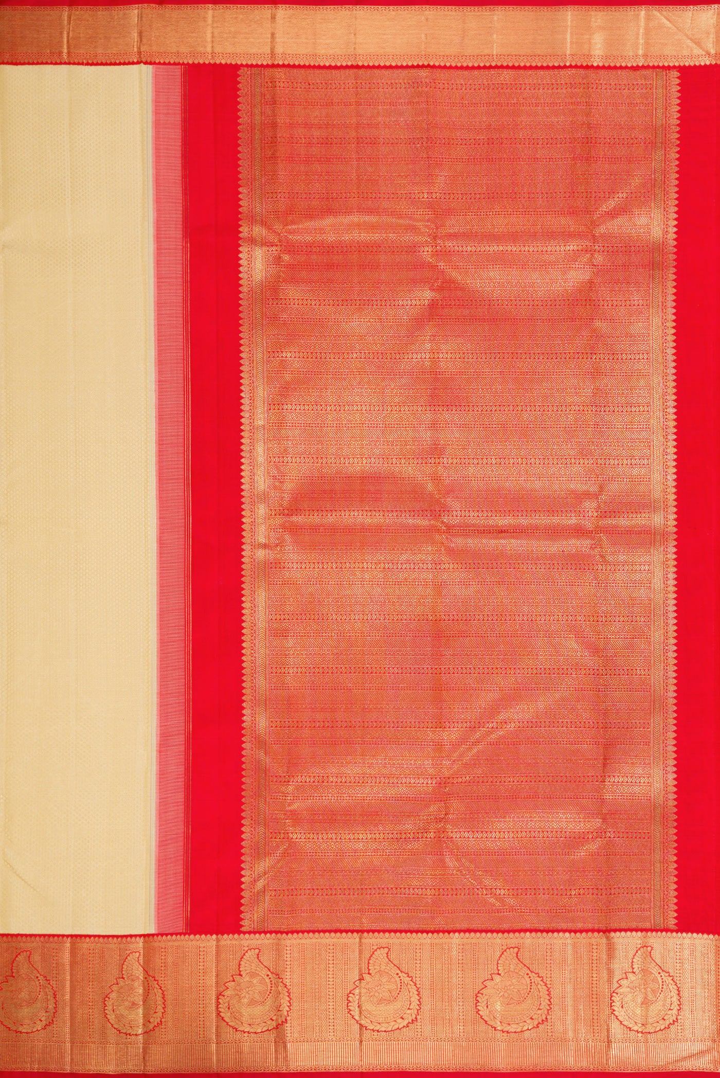 Close up image of the pallu of Sandal Dual Tone Kanchipuram Silk Saree with Jacquard design on the body and Zari Border. 