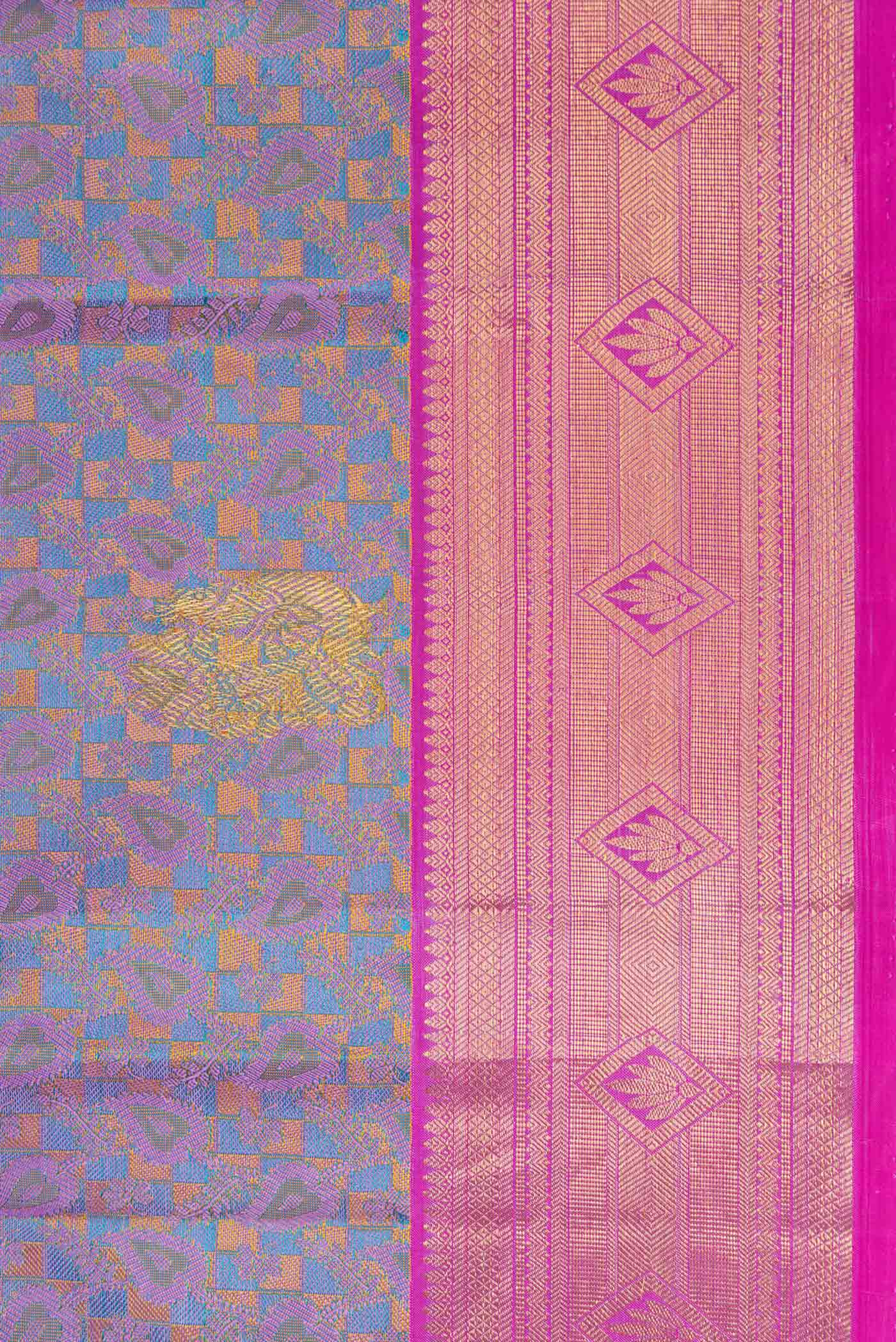 Border image of Pure Silk Pure Zari Lavender Dual Tone Kanchipuram Saree with Jacquard With Zari Butta on the body and Zari Border. 