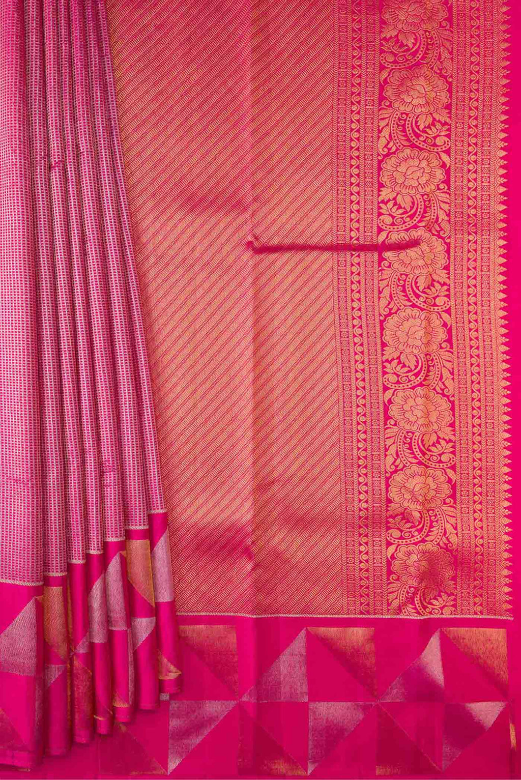 Pleats and pallu of Pink Dual Tone Kanchipuram Saree with Zari Brocade on the body and Zari Border