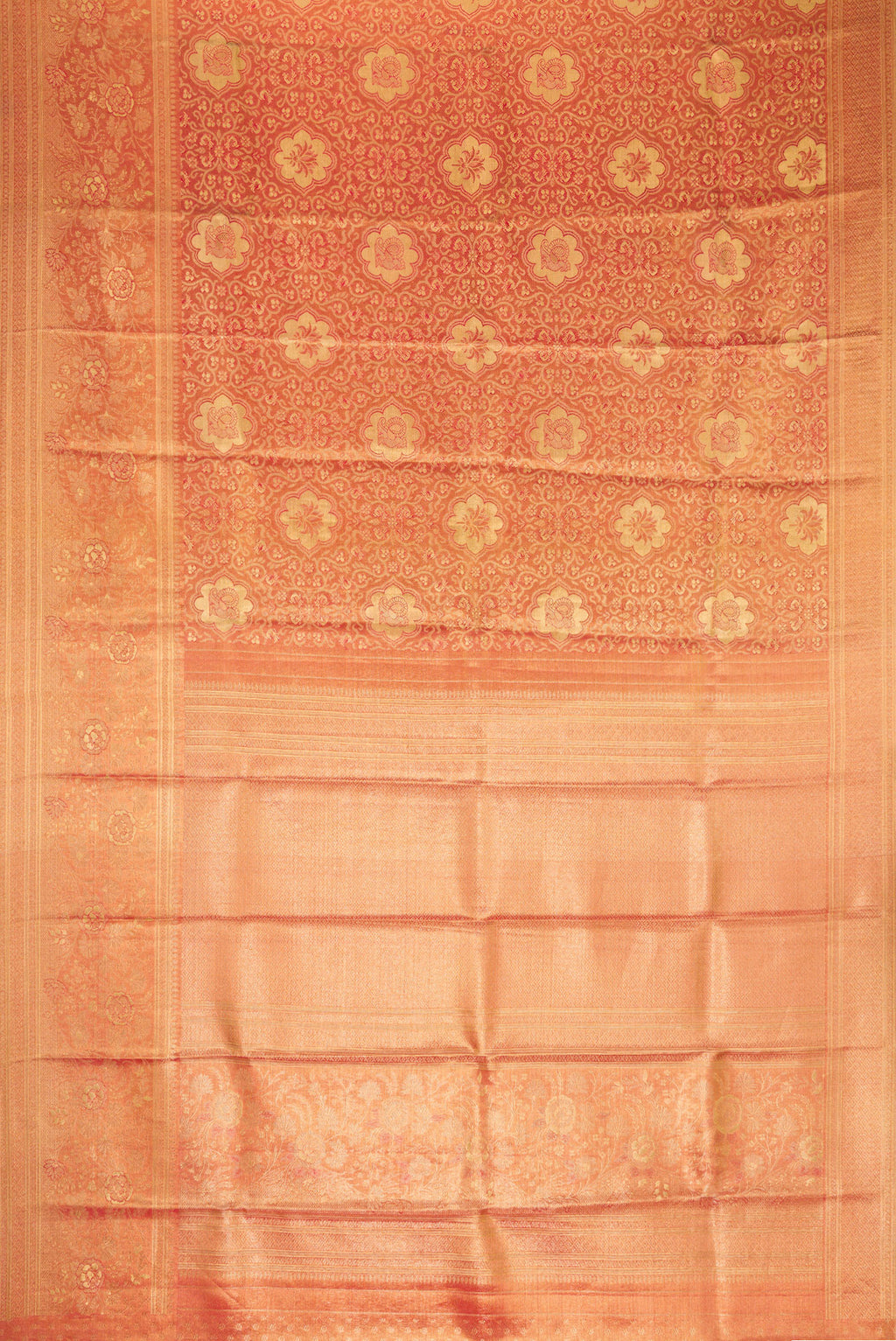 Flat view of Pink Dual Tone Kanchipuram Tissue Silk Saree with Zari Brocade on the body and Zari Border. 