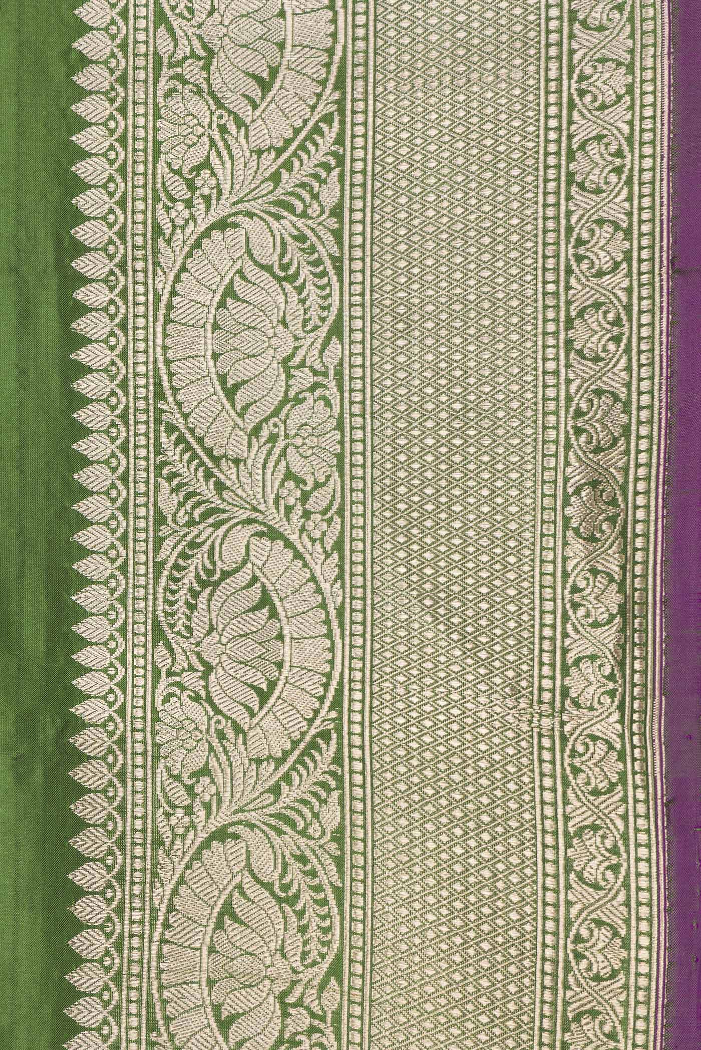 Border image of Mehandi Green Dual Tone Banarasi Silk Saree with Zari Butta on the body and Zari Border. 