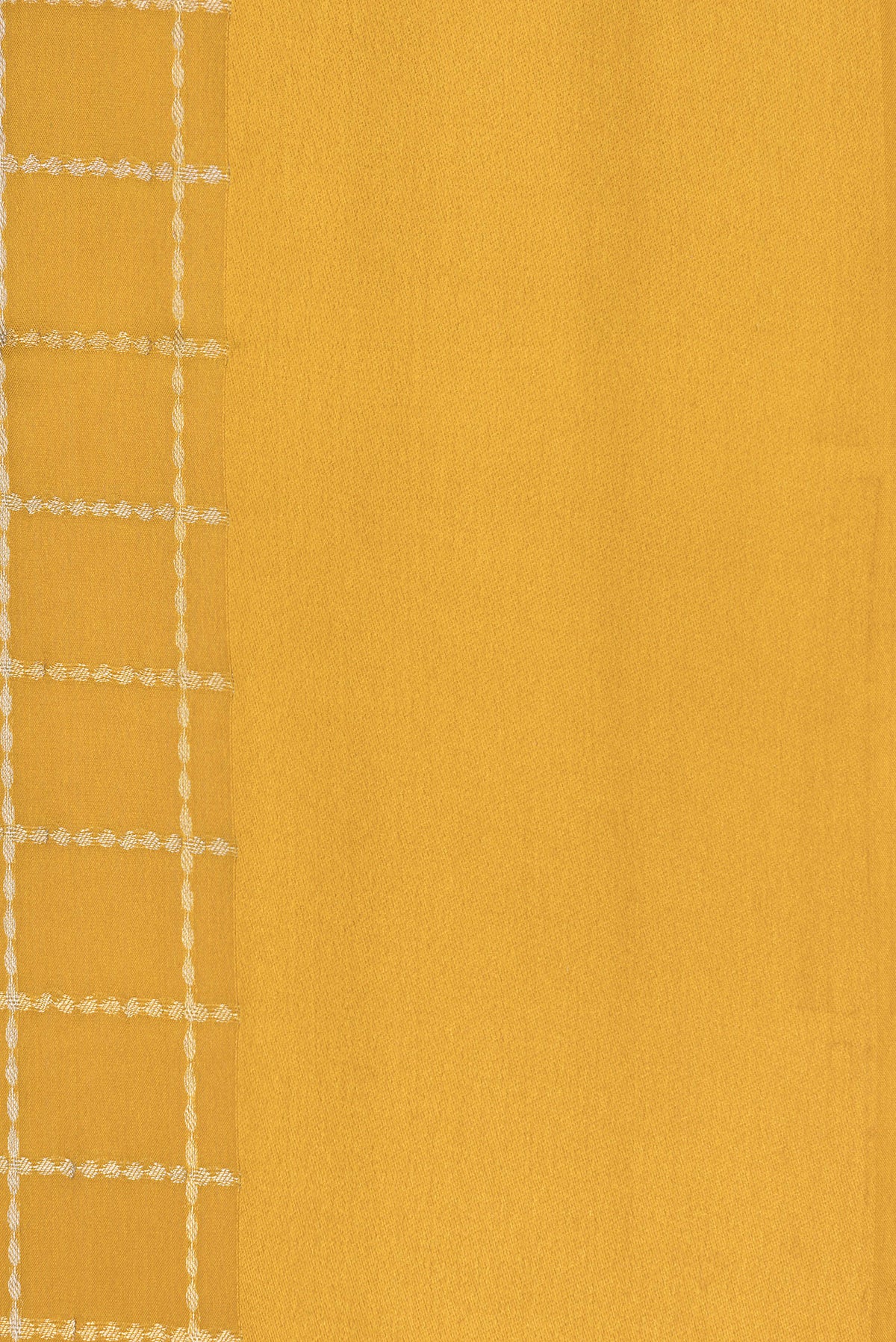 Border image of Mustard Dual Tone Georgette Saree with Checked design on the body and Plain Border. 