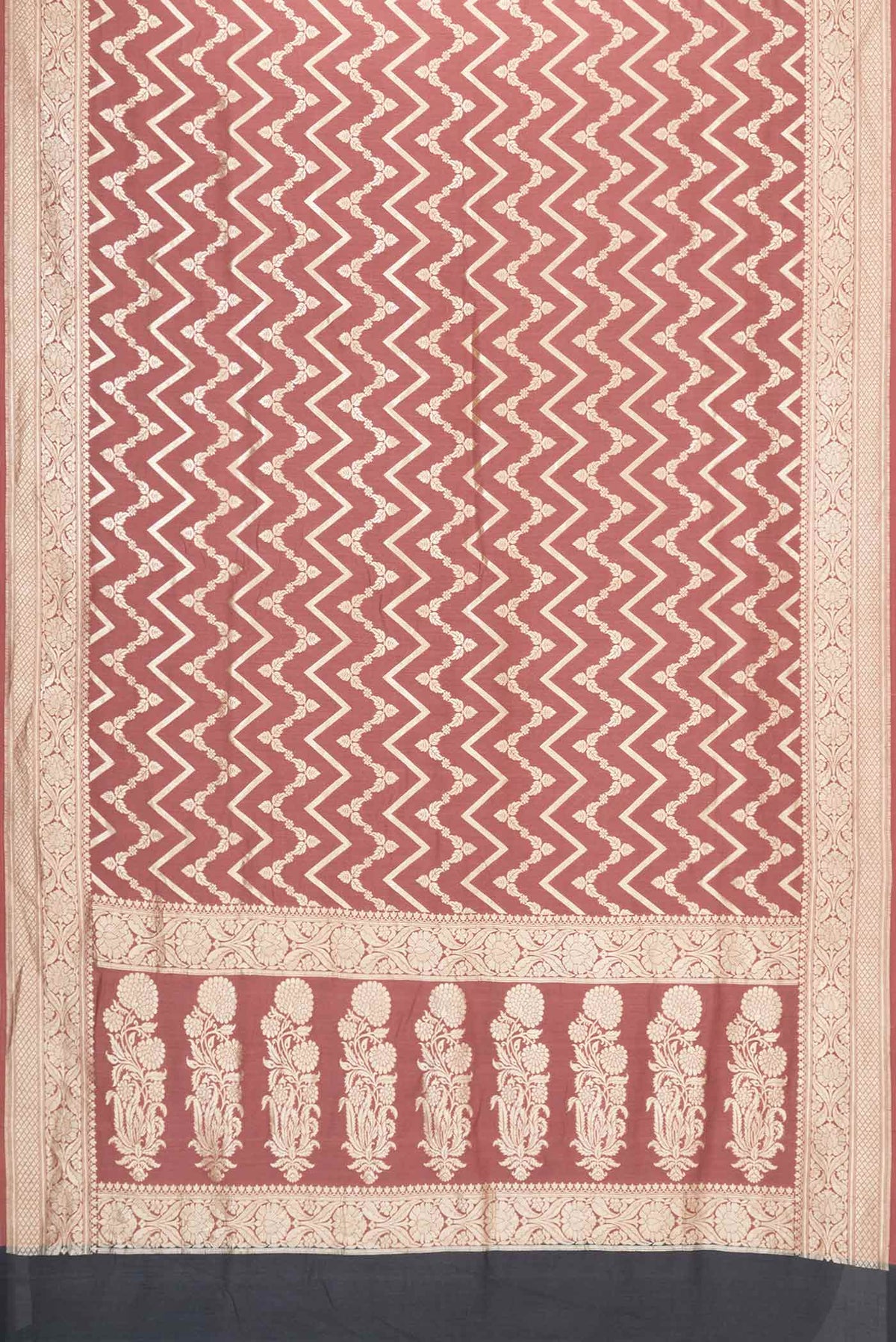 Flat view of Mauve Dual Tone Tussar Silk Saree with Zari And Thread Butta on the body and Zari Border
