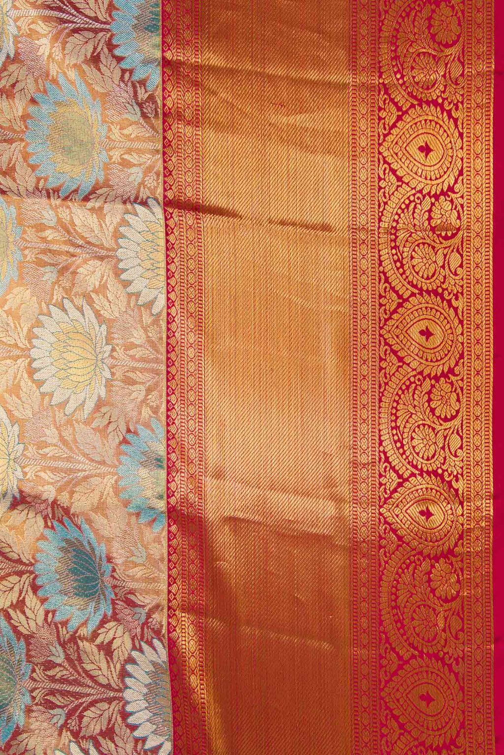 Border image of Maroon Dual Tone Kanjivaram Tissue Silk Saree with Zari Brocade on the body and Zari Border. 