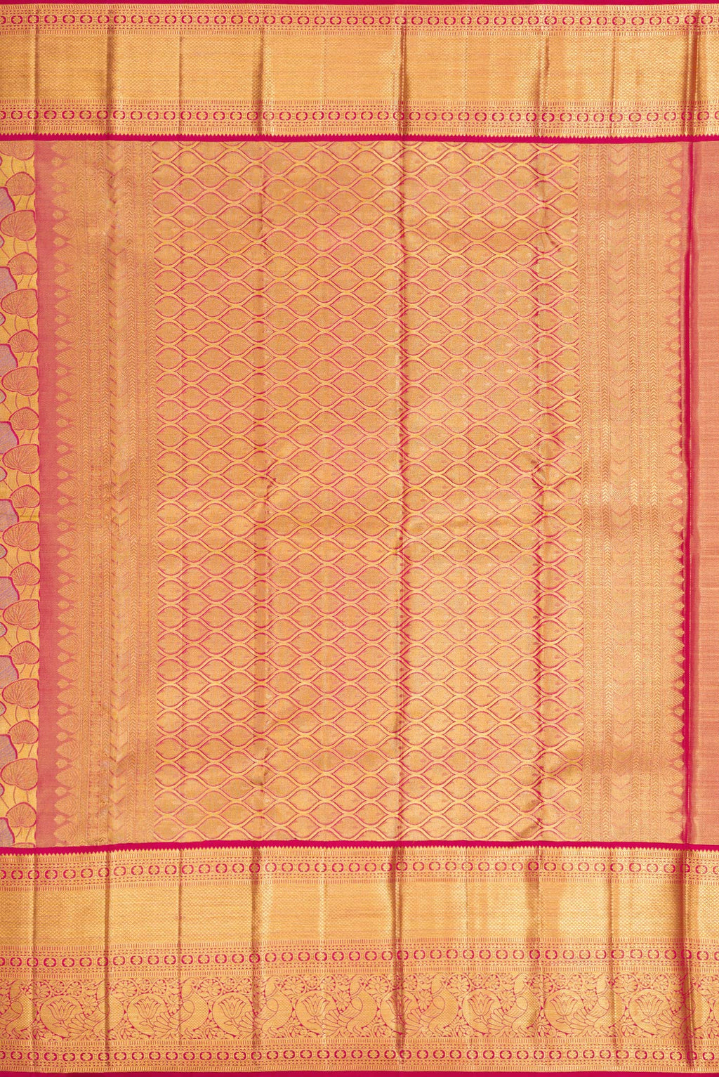 Close up image of the pallu of Gold Dual Tone Kanchipuram Tissue Silk Saree with Zari Brocade on the body and Zari Border. 