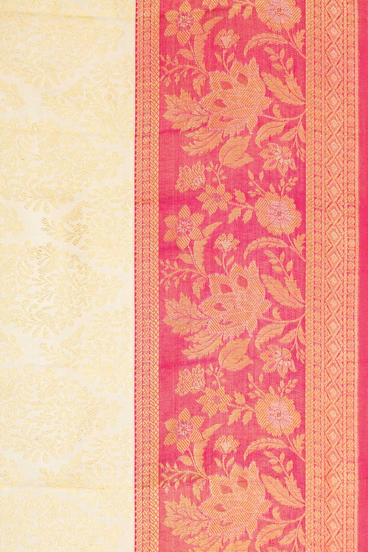 Border image of Off White Dual Tone Kanchipuram Silk Saree with Zari Brocade on the body and Zari Border. 