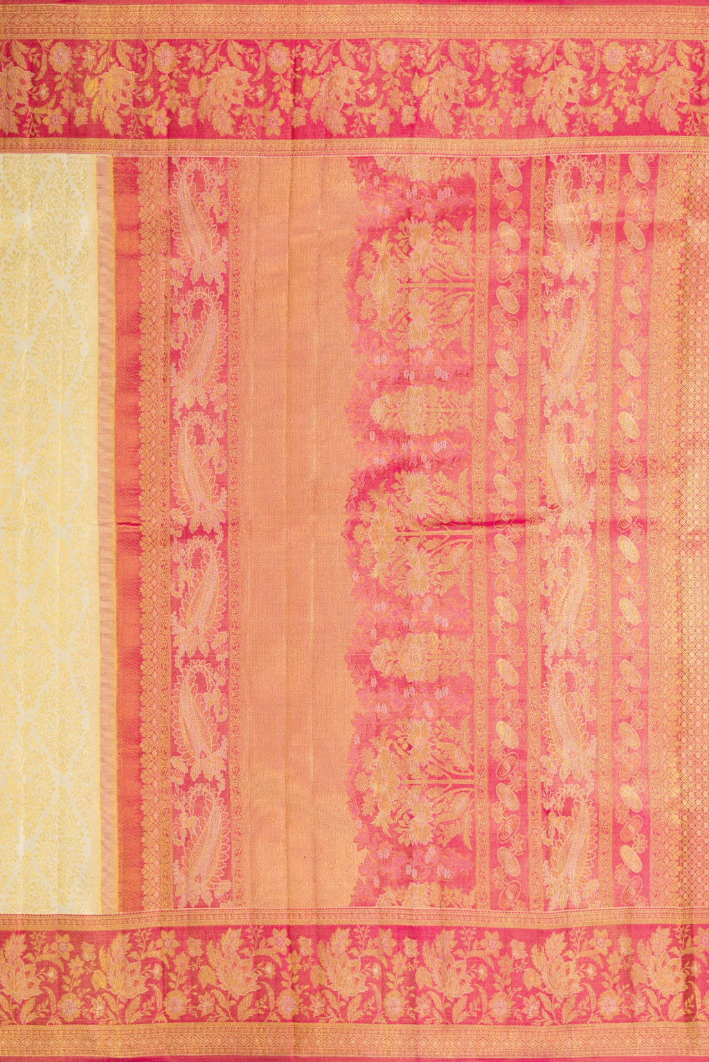 Close up image of the pallu of Off White Dual Tone Kanchipuram Silk Saree with Zari Brocade on the body and Zari Border. 