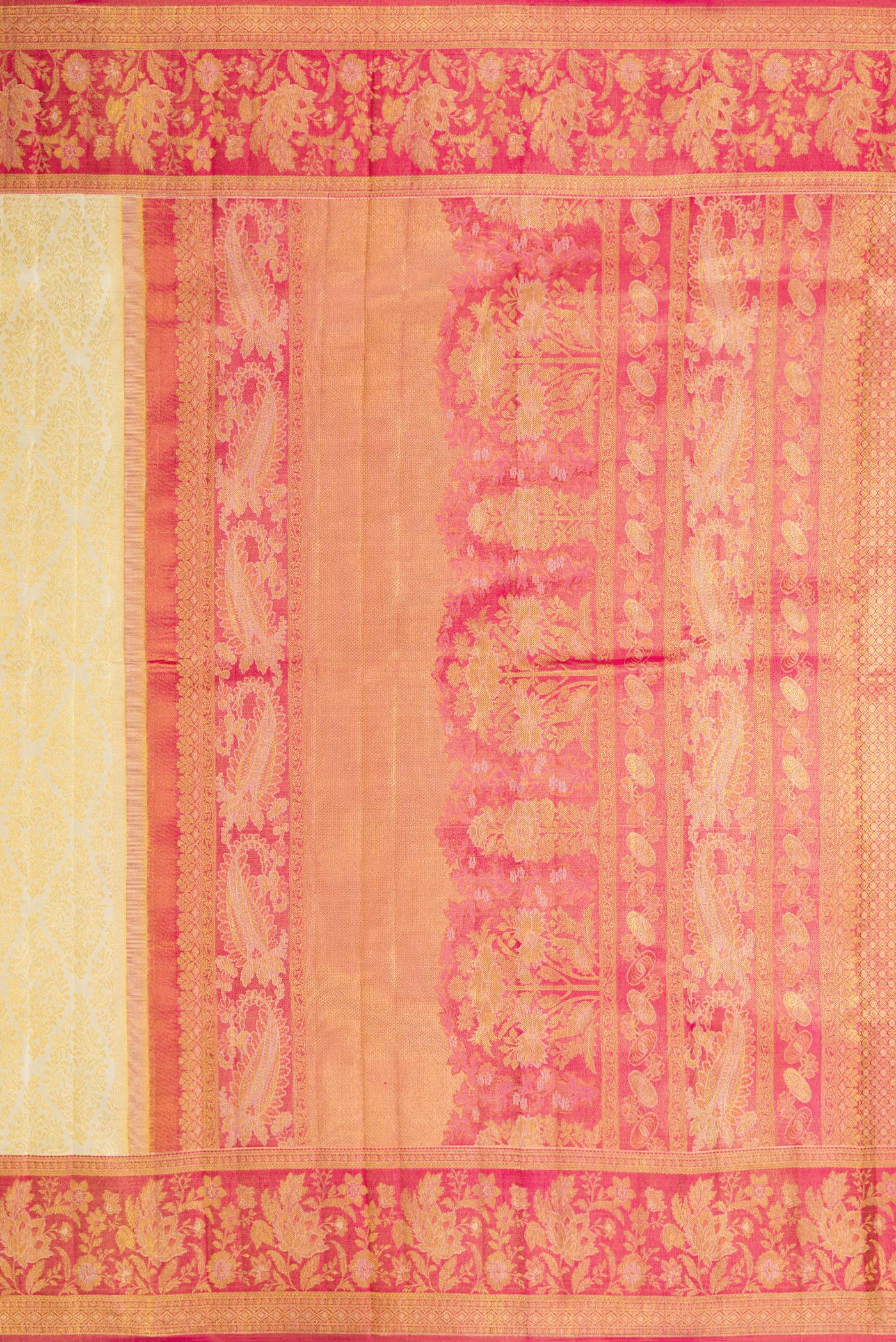 Close up image of the pallu of Off White Dual Tone Kanchipuram Silk Saree with Zari Brocade on the body and Zari Border. 