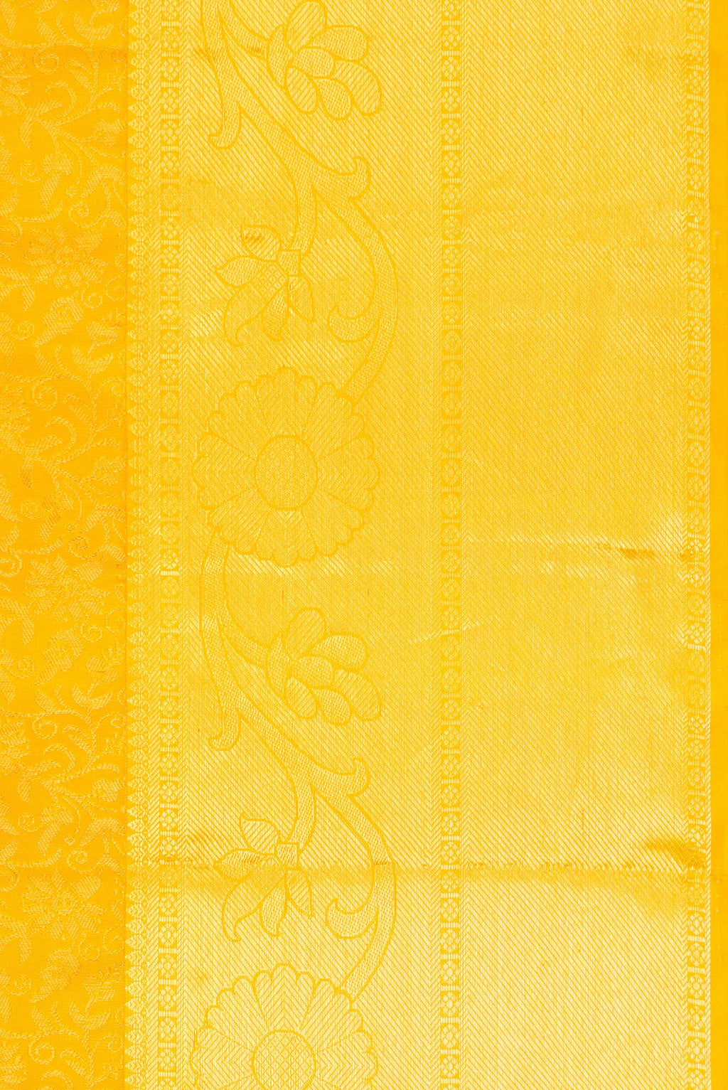 Border image of Yellow Dual Tone Kanchipuram Silk Saree with Zari Brocade on the body and Zari Border. 