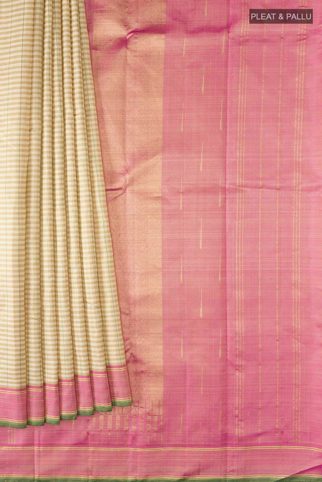 pleats pallu