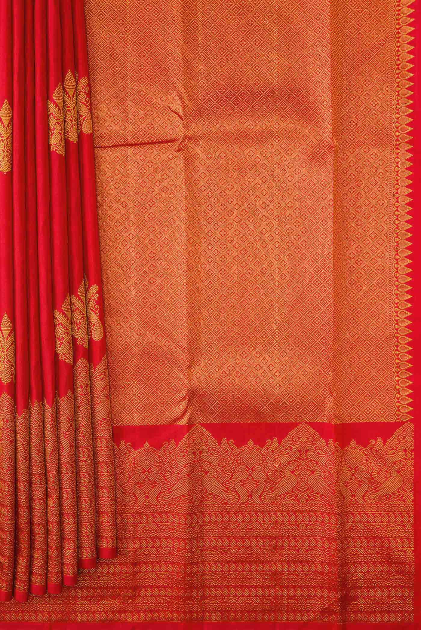 pleats pallu