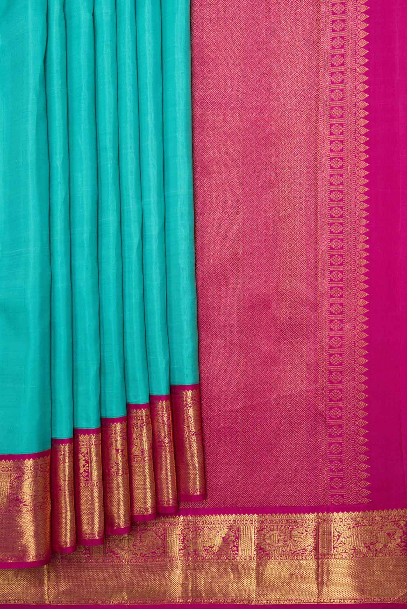 pleats pallu