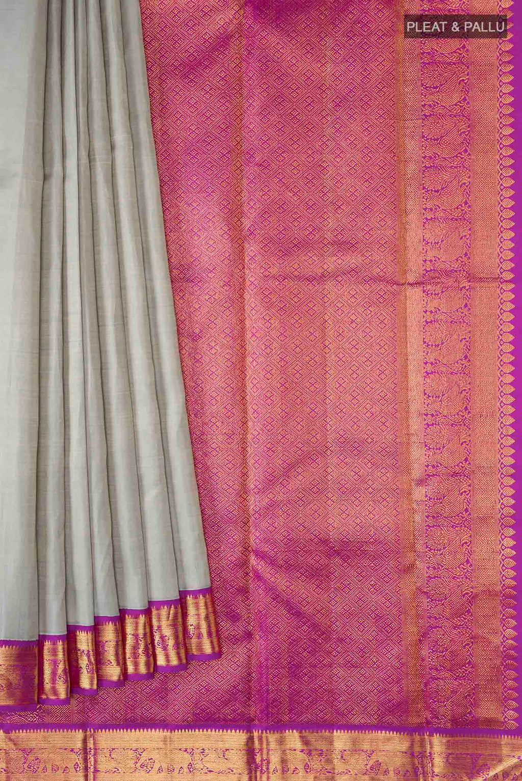 pleats pallu