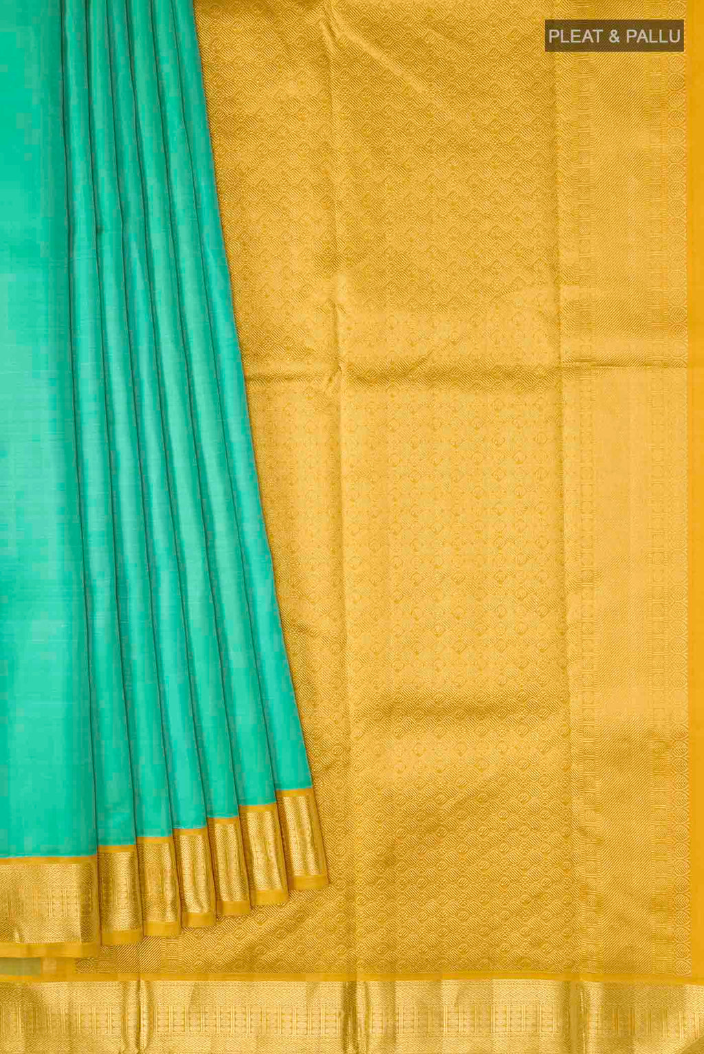 pleats pallu