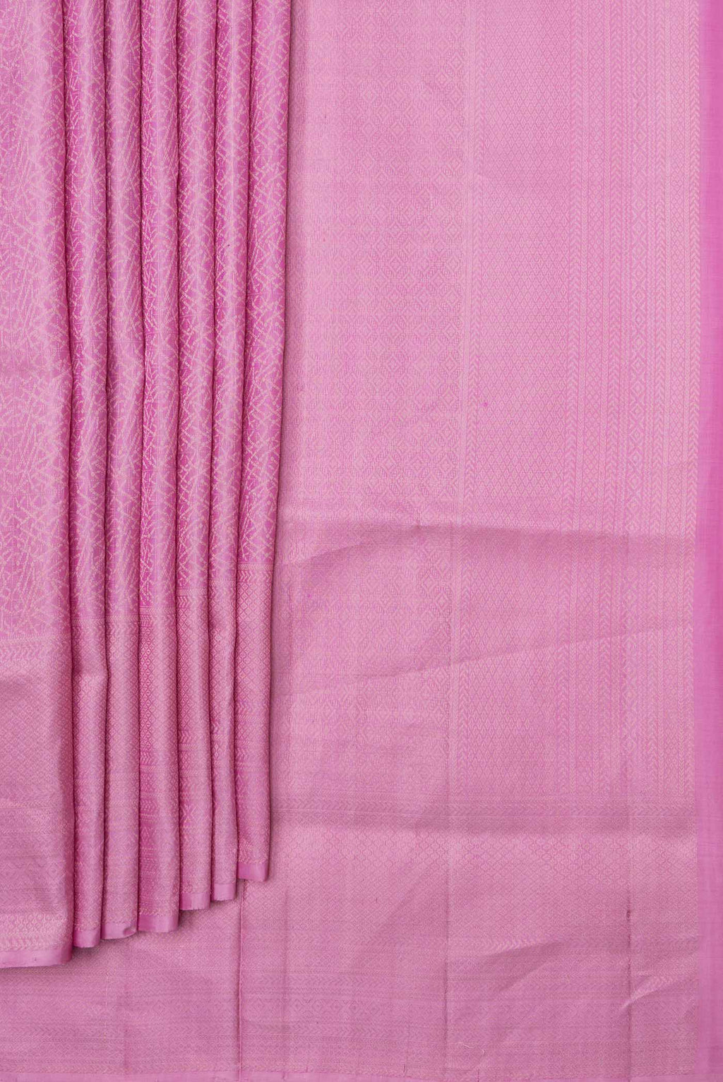 Pleats and pallu of Pink Dual Tone Soft Silk Saree with Zari Brocade on the body and Zari Border. 