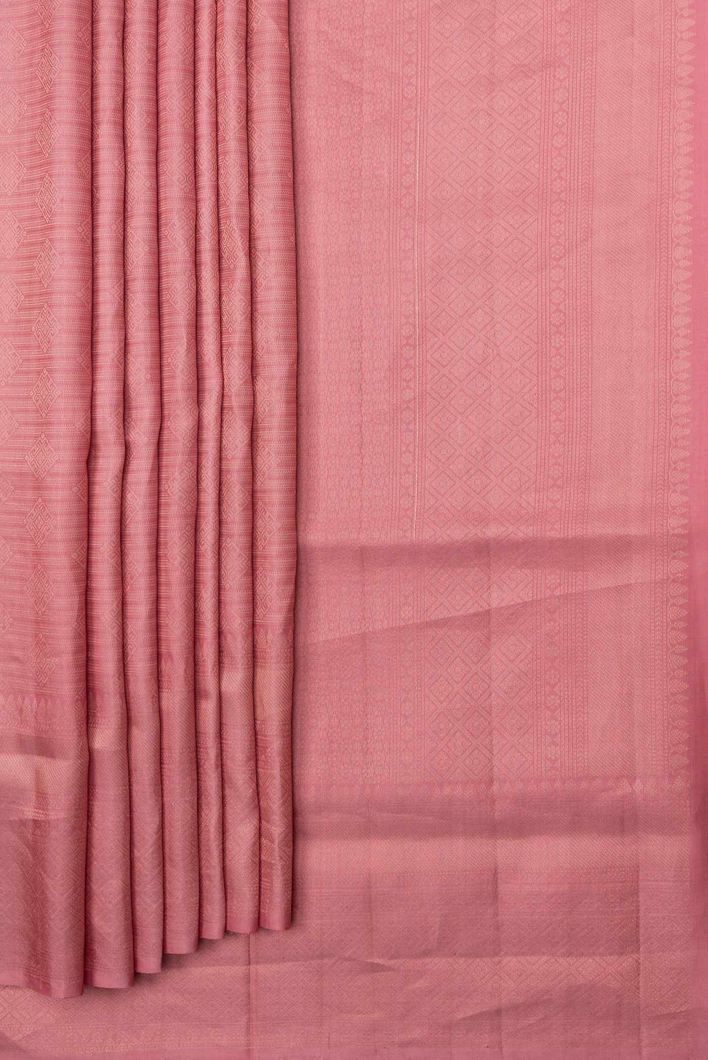 Pleats and pallu of Pink Dual Tone Soft Silk Saree with Zari Brocade on the body and Zari Border. 