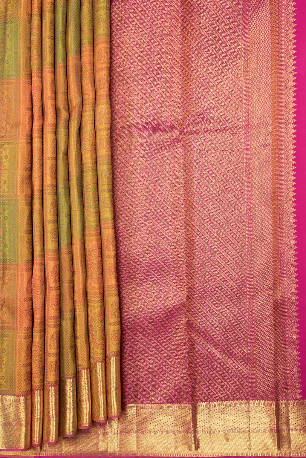 Pleats and pallu of Mustard Dual Tone Kanjivaram Silk Saree with Jacquard design on the body and Zari Border. 