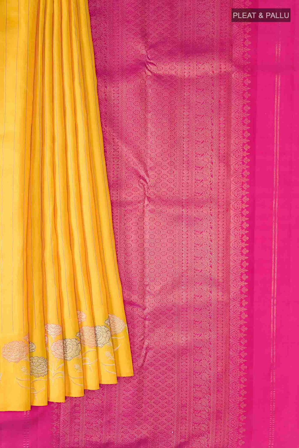 pleats pallu