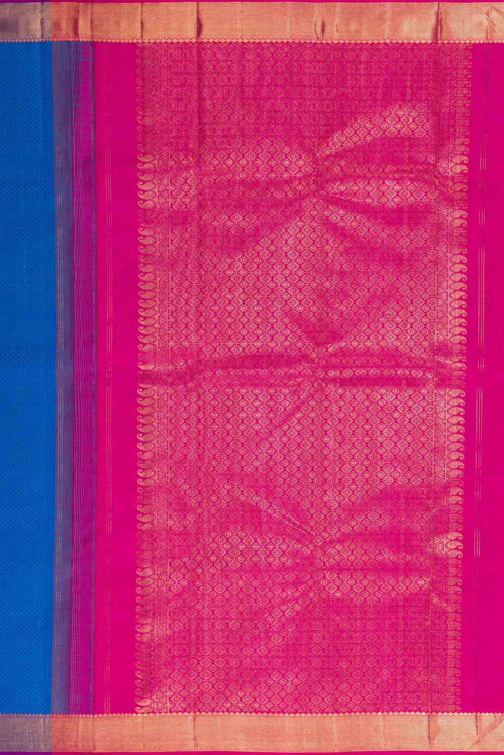 Close up image of the pallu of Royal Blue Dual Tone Kanjivaram Silk Saree with Jacquard design on the body and Zari Border. 